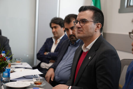 برگزاری مجمع سالانه شرکت پارسانیک یوتاب